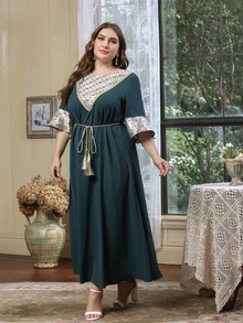 Al Najma Plus Size Geo Print Flounce Sleeve Belted Dress - Dark Green - View 5