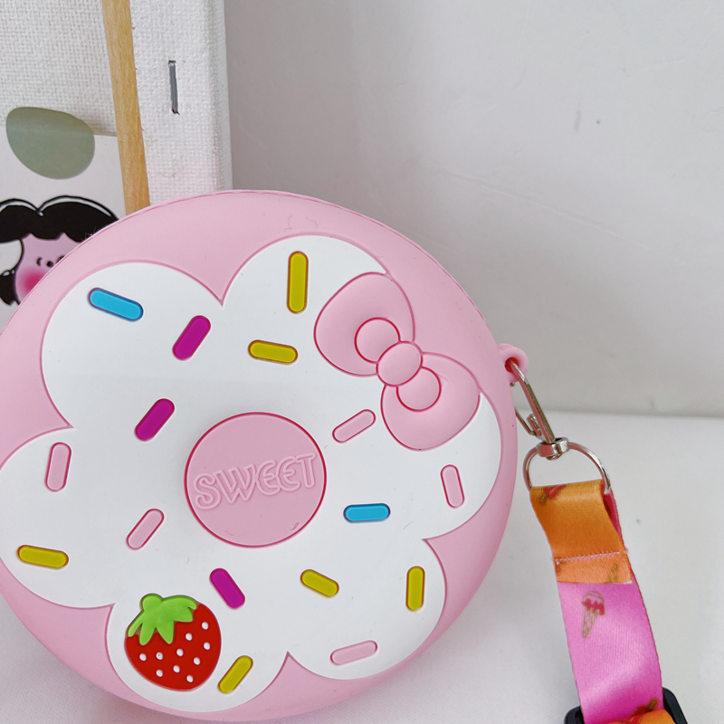 

Donut Crossbody Bag, Pink