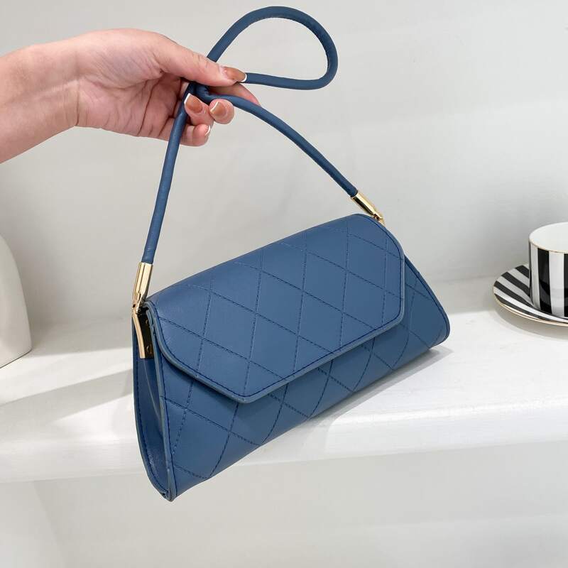 

Quilted Shoulder Bag, Blue