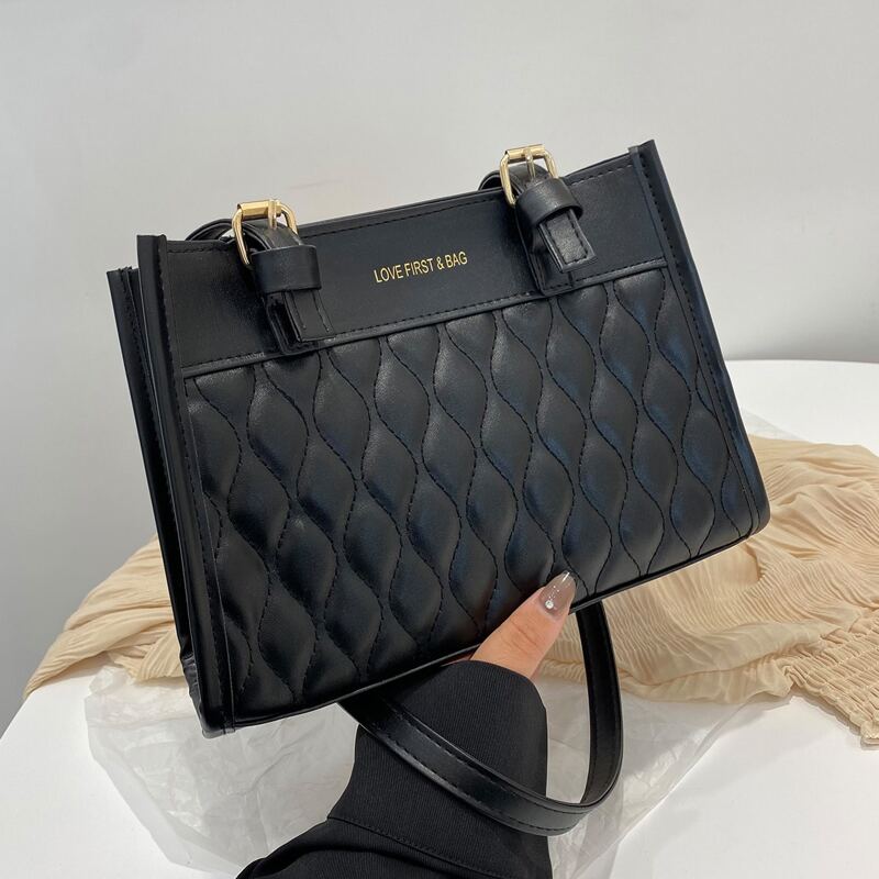 

Quilted Shoulder Bag, Black