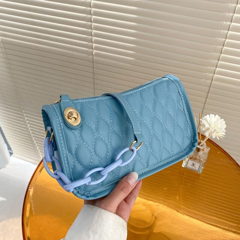 

Quilted Shoulder Bag, Blue