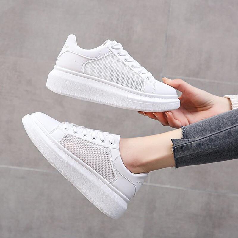 

Lace-up Front Skate Shoes, White