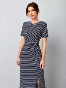 Mulvari Striped Print Twist Front Slit Hem Dress - Black and White - View 5