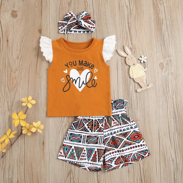 

Baby Girl Slogan Graphic Ruffle Tee & Geo Print Shorts & Headband, Brown