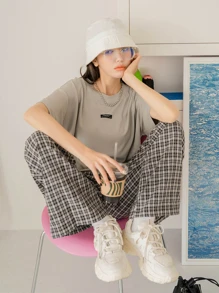 DAZY 字母貼布落肩T恤 - 灰色 - 查看 5