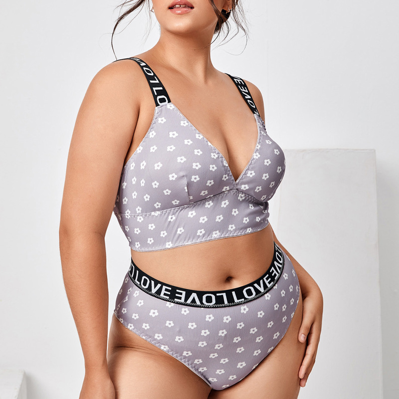 

Plus Ditsy Floral Letter Tape Lingerie Set, Dusty purple
