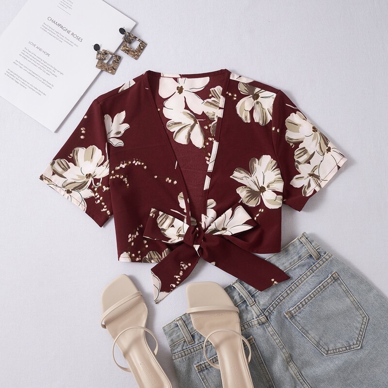 

Floral Graphic Tie Front Top, Maroon
