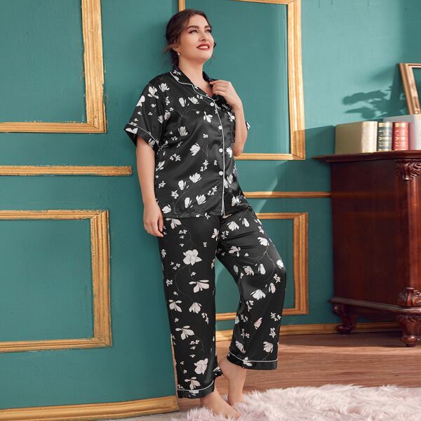 

Plus Satin Floral Lapel Collar Pajama Set, Black