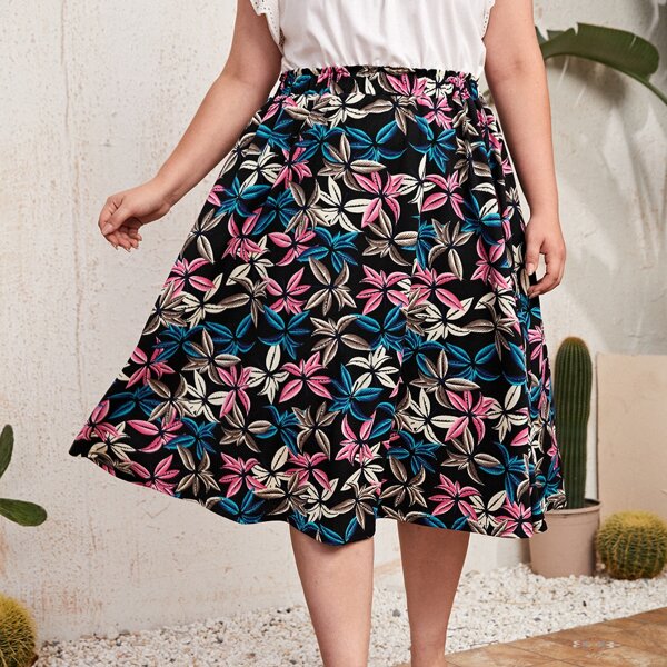 

Plus Allover Floral Skirt, Multicolor