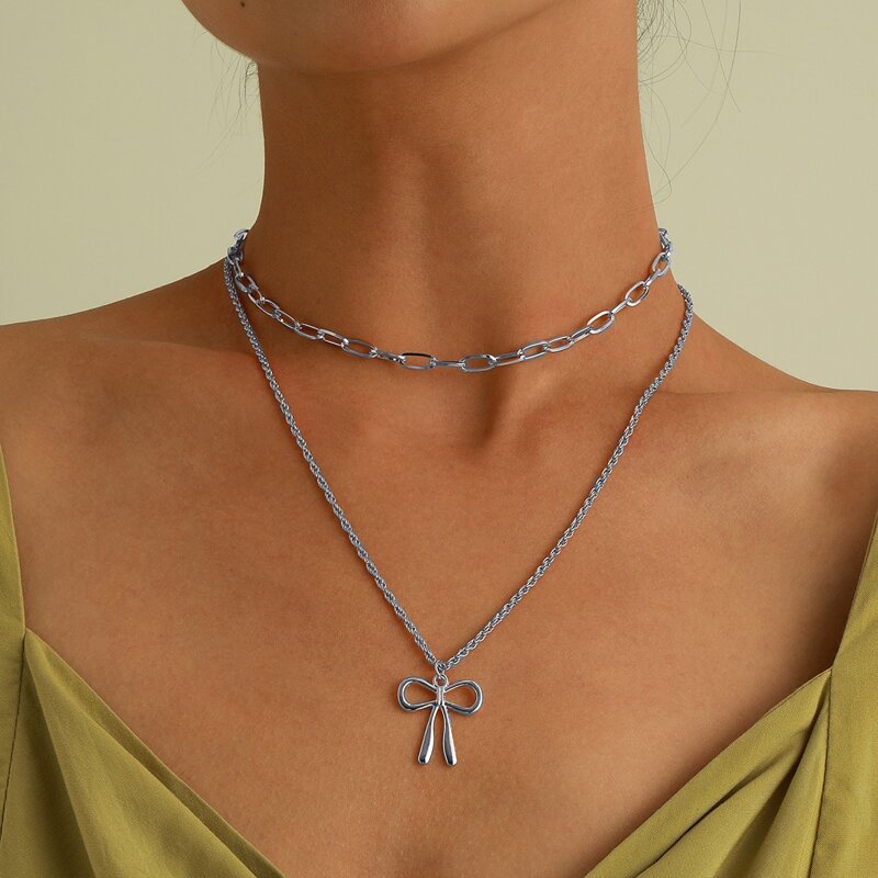 

Bow Pendant Layered Necklace, Silver