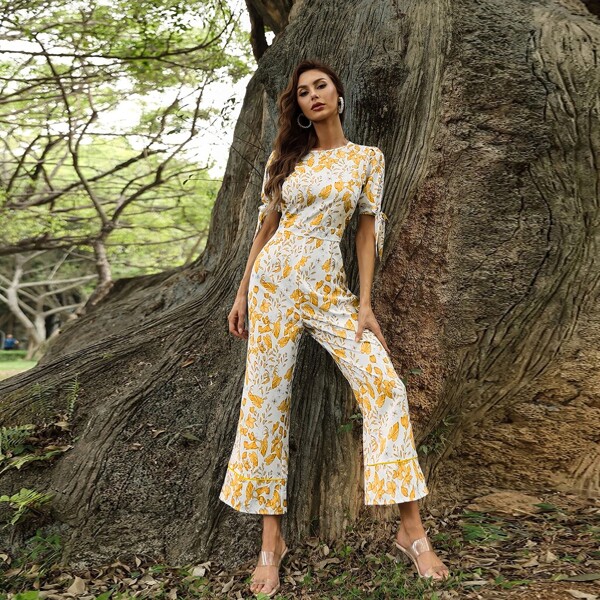 

Floral & Leaf Print Knot Cuff Capris Jumpsuit, Yellow