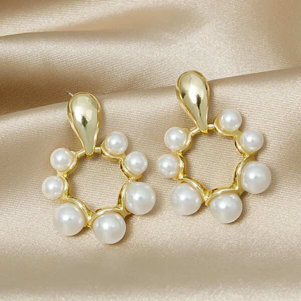 

Faux Pearl Decor Drop Earrings, Gold