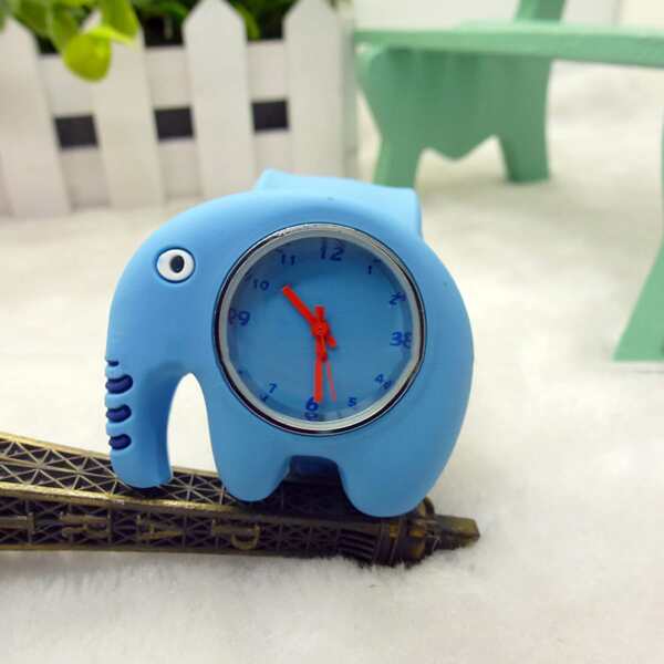 

Kids Elephant Design Slap Strap Quartz Watch