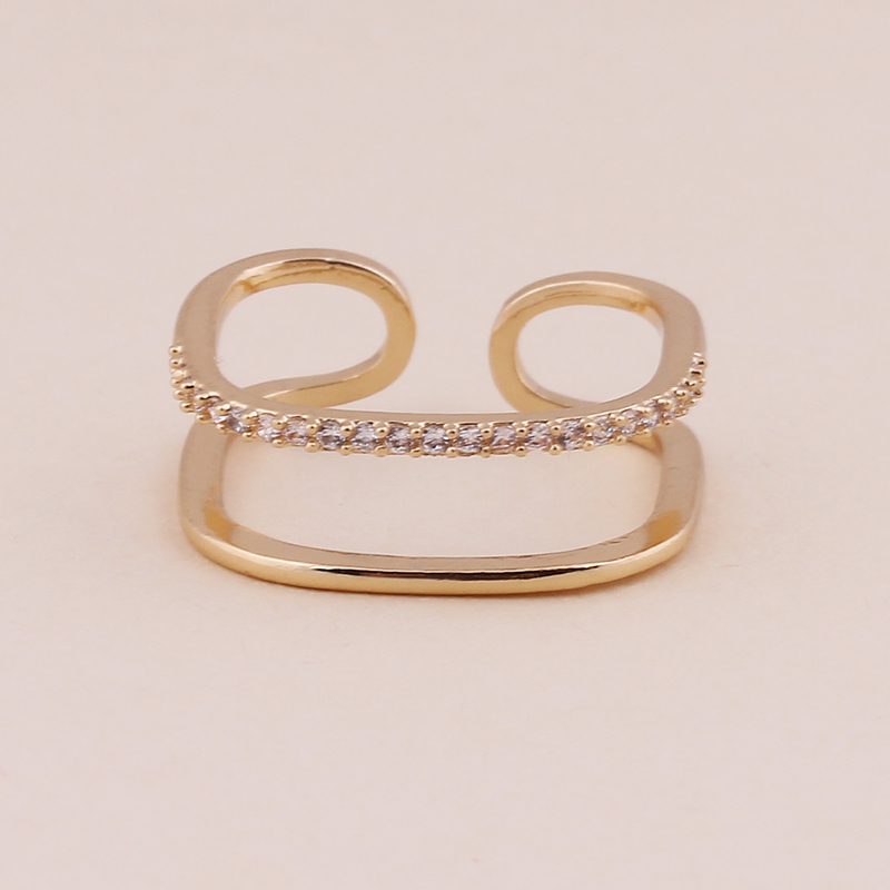 

Rhinestone Cuff Ring, Gold