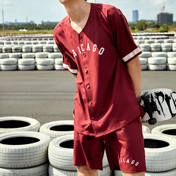 

Men Letter Graphic Button Front Shirt With Shorts, Burgundy