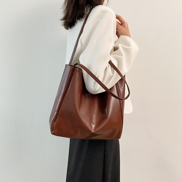 

Minimalist Large Capacity Tote Bag, Coffee brown