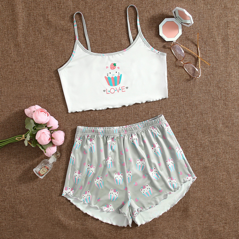 

Cartoon and Letter Graphic Lettuce Edge Cami Top and Shorts PJ Set, Multicolor