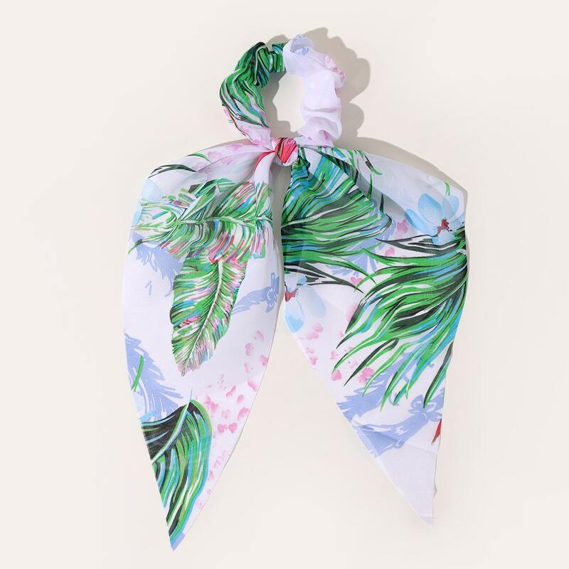 

Solid Scrunchie Scarf, Multicolor