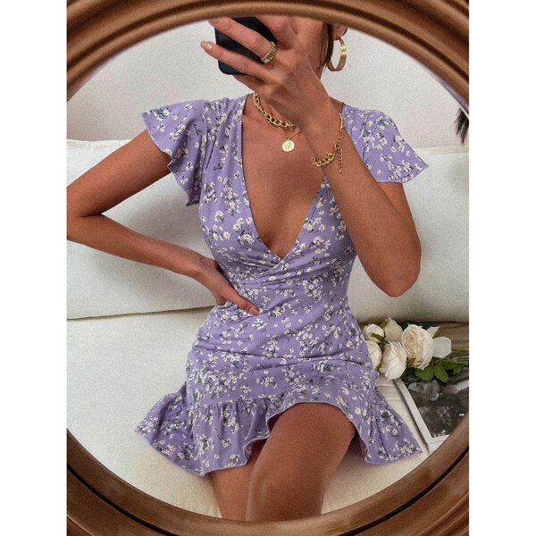 

Plunging Neck Ruffle Trim Ditsy Floral Dress, Multicolor