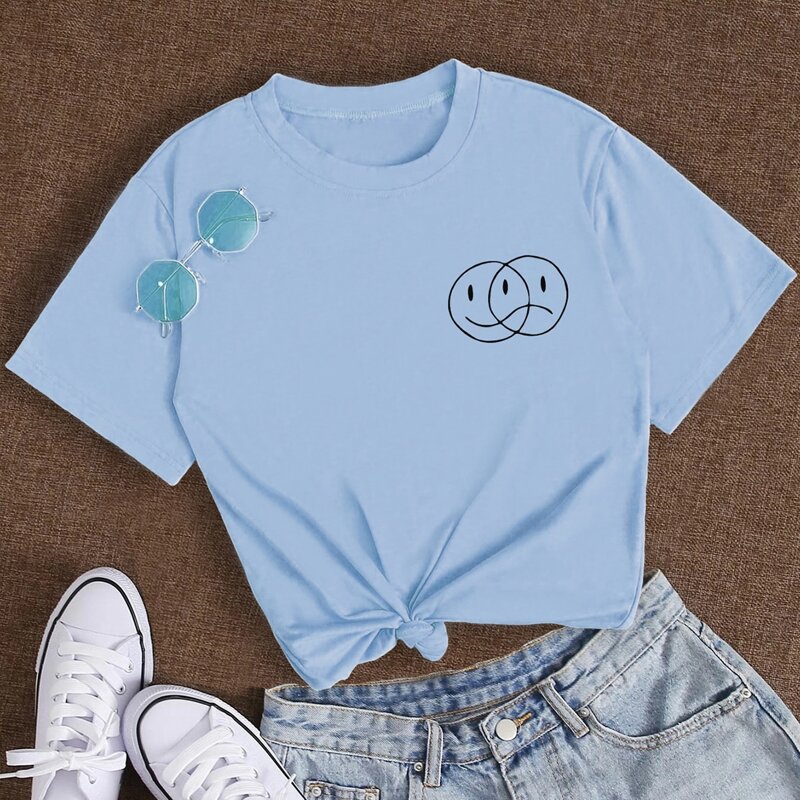 

Graphic Print Tee, Baby blue