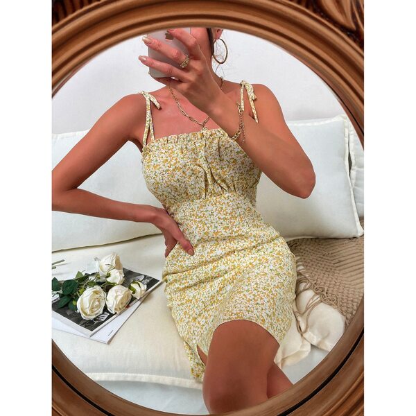

Ditsy Floral Print Knotted Shoulder Cami Dress, Yellow