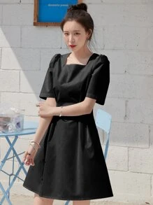 Dazy シンプル スクエアネック Aライン ワンピース