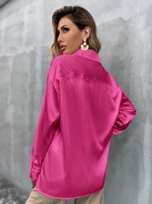 SHEIN Privé 緞面素色前排扣落肩袖襯衫 - 玫紅色 - 查看 2