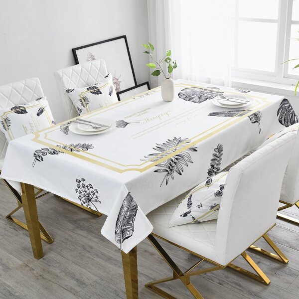 

Leaf Print Tablecloth, Multicolor