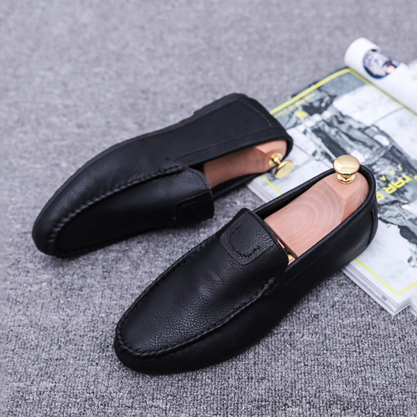 

Men Minimalist Loafers, Black