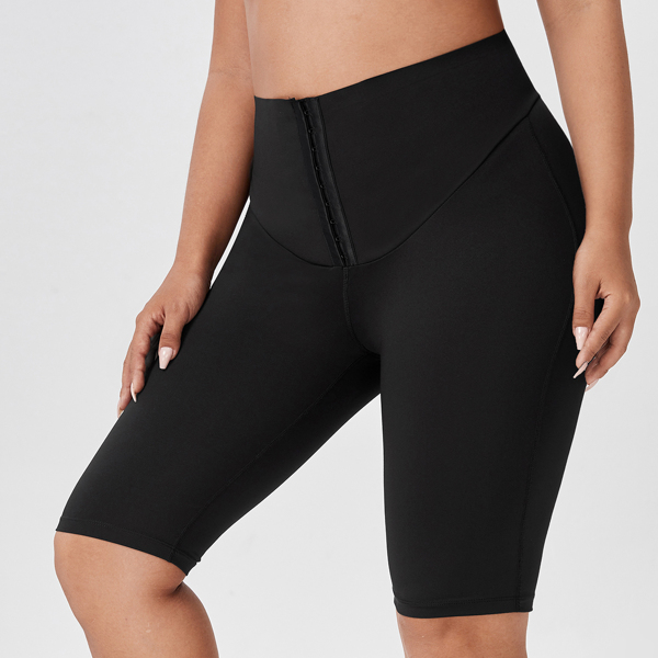 

Plus Adjustable Buckle Waist Sports Biker Shorts, Black