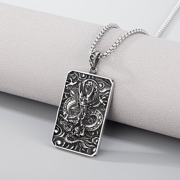 

Men Chinese Dragon Decor Geometric Charm Necklace, Silver