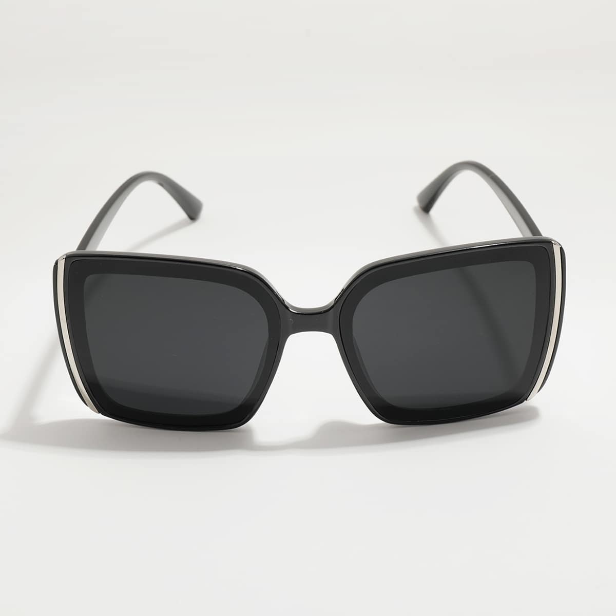 

Guys Square Frame Sunglasses, Grey