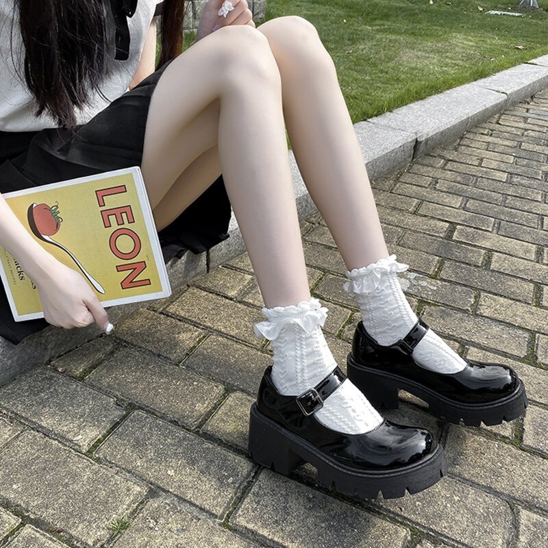 

Chunky Heeled Mary Jane Pumps, Black