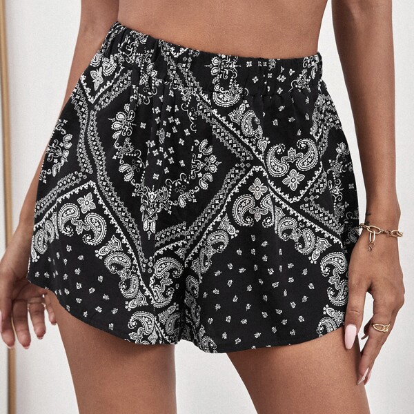 

Paisley Scarf Print Shorts, Black and white