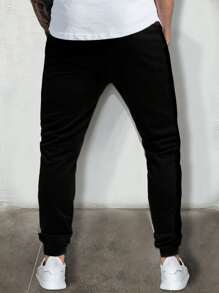 Manfinity Homme Quần thể thao Nam Dây kéo Túi Slogan - màu đen - Xem 2