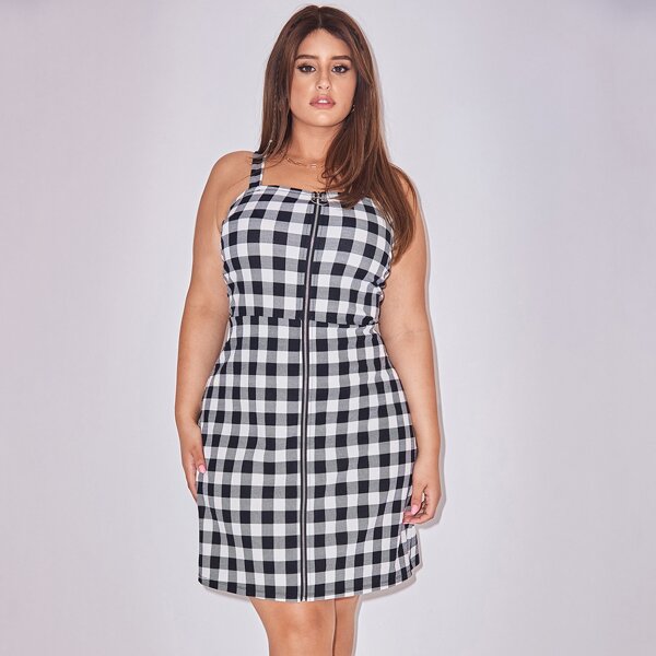 

Plus O-ring Zipper Front Gingham Cami Dress, Black and white