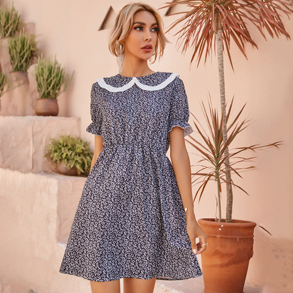 

Allover Plants Print A-line Dress, Multicolor