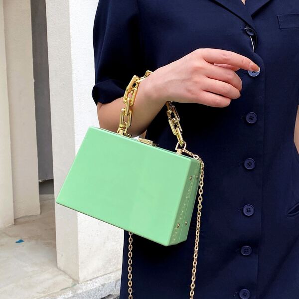 

Minimalist Chain Strap Box Bag, Green
