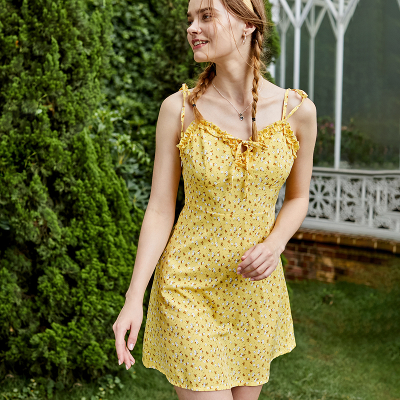 

Ditsy Floral Frill Tie Shoulder Shirred Dress, Yellow