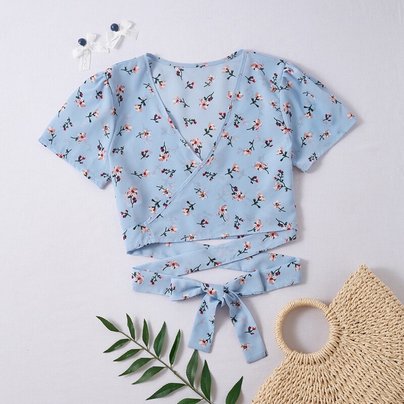 

Ditsy Floral Criss Cross Blouse, Blue