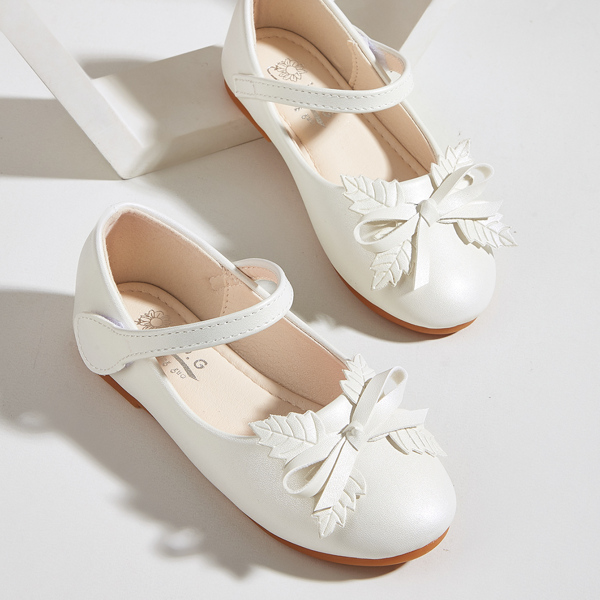 

Toddler Girls Leaf & Bow Decor Flats, White