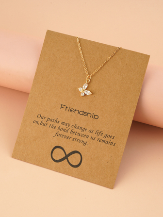 قلادة بتعليقة فراشة مكعب زركونيا