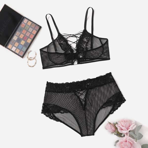 

Plus Lace Trim Sheer Fishnet Lingerie Set, Black