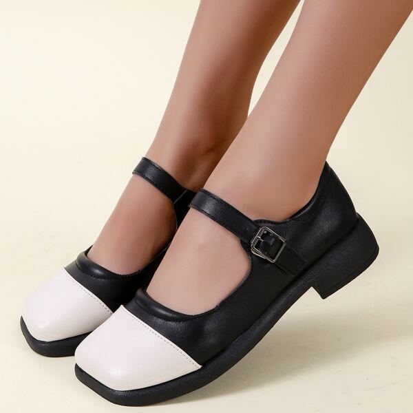 

Square Toe Mary Jane Flats, Black and white