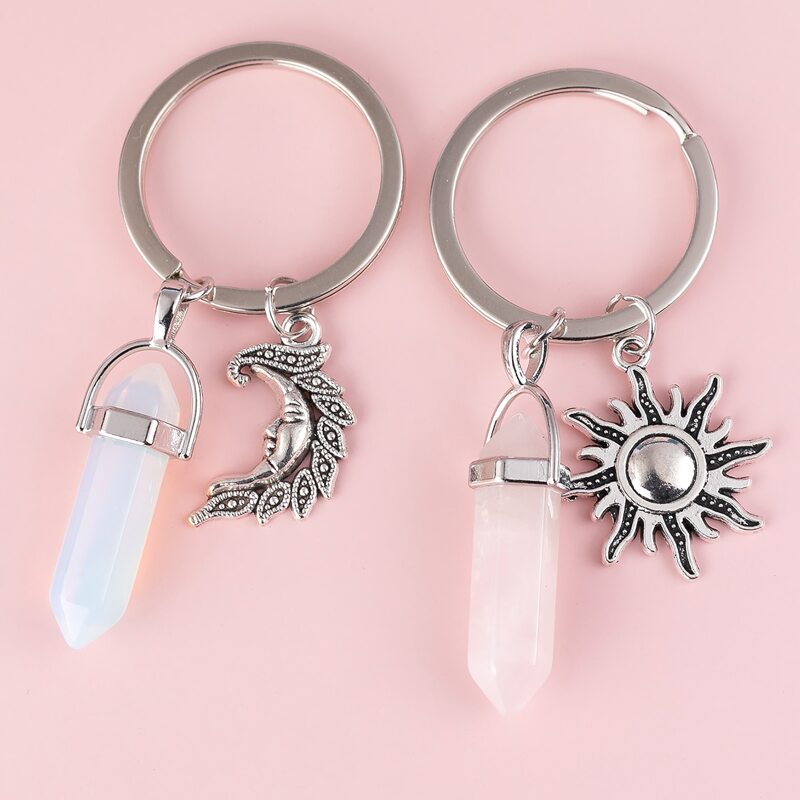 

2pcs Sun & Moon Pendant Keychain, Pink