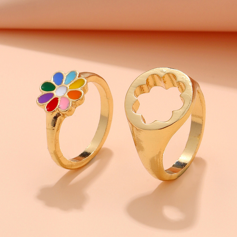 

2pcs Flower Decor Couple Ring, Gold