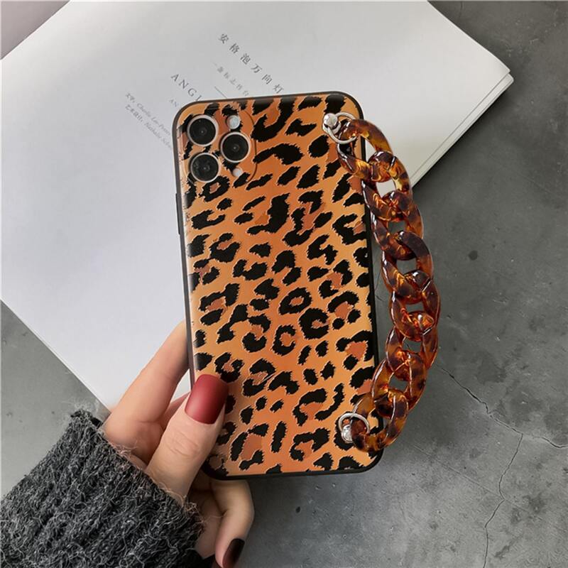 

Leopard Chain Hand Strap Phone Case, Multicolor