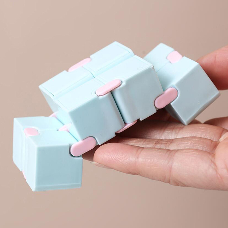 

1pc Infinite Magic Cube, Blue