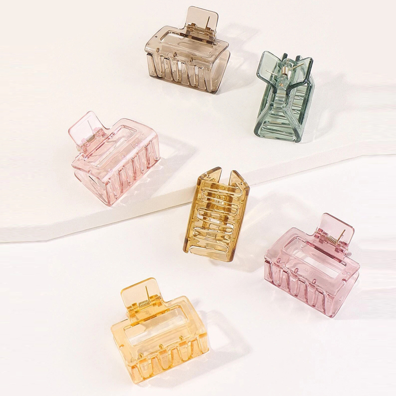 

3pcs Random Clear Hair Claw, Multicolor