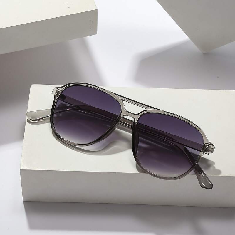 

Acrylic Frame Tinted Lens Sunglasses